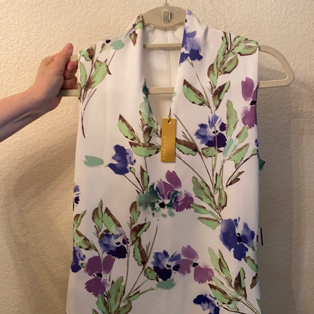 Beautiful Alexia Admor Dress, size L.